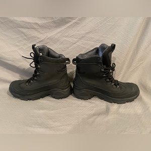 Columbia Arctic Omni-Heat WINTER Boot YM5383-010; Size 8.5 Waterproof; Excellent